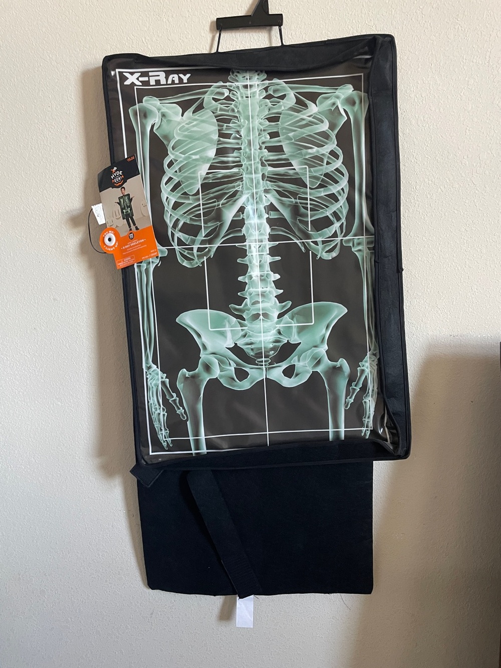 NWT Kids and Adult OS Light Up X-Ray Skeleton Costume - Picture 1 of 3
